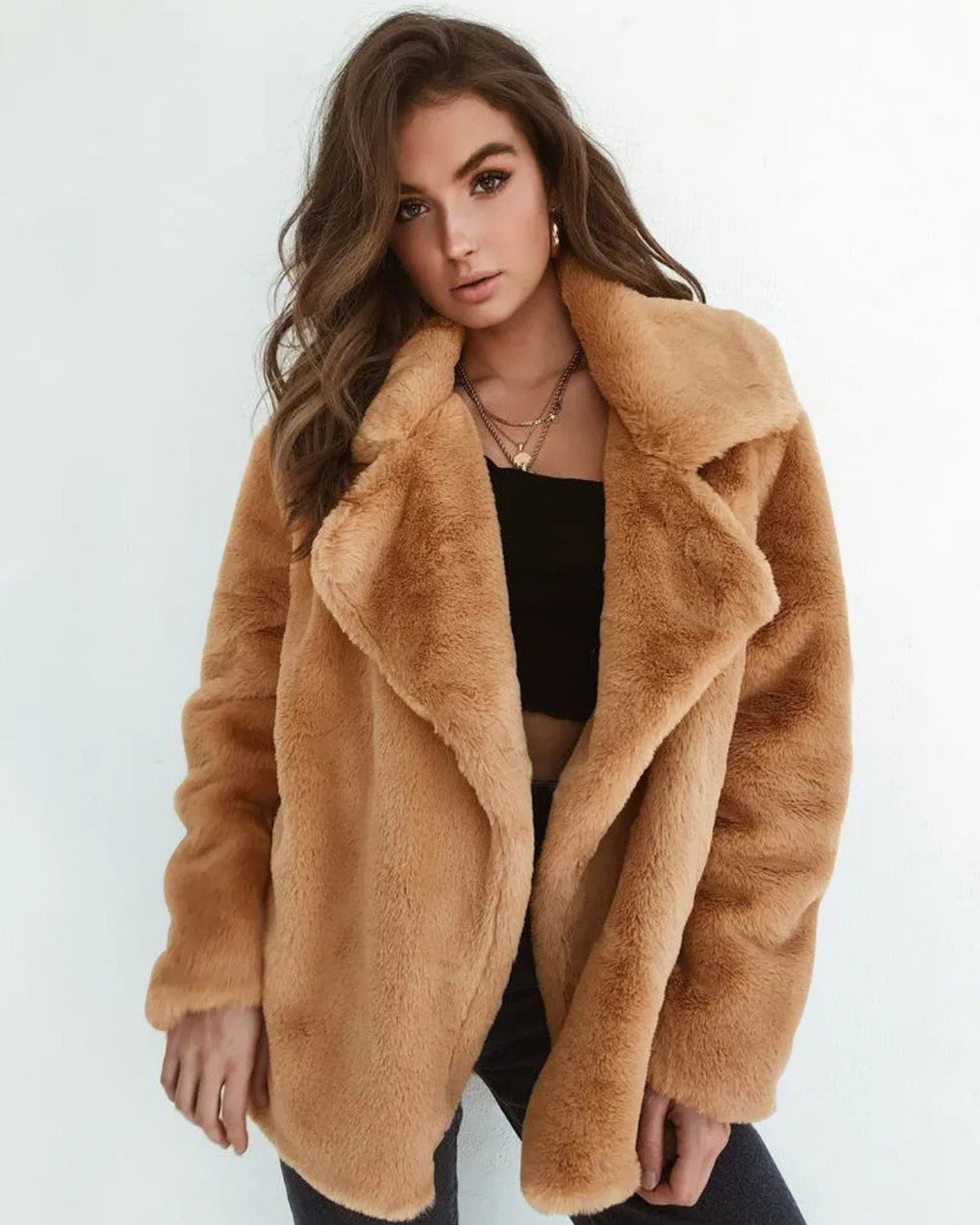 Olivia | Elegant Plysch Vinterrock Med Notchad Krage 1