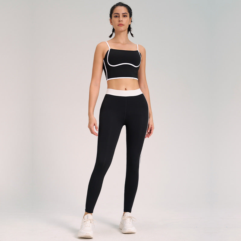 Olivia | Flexibla Högmidjade Yogakläder Dam med Ärmlös Top och Leggings 1