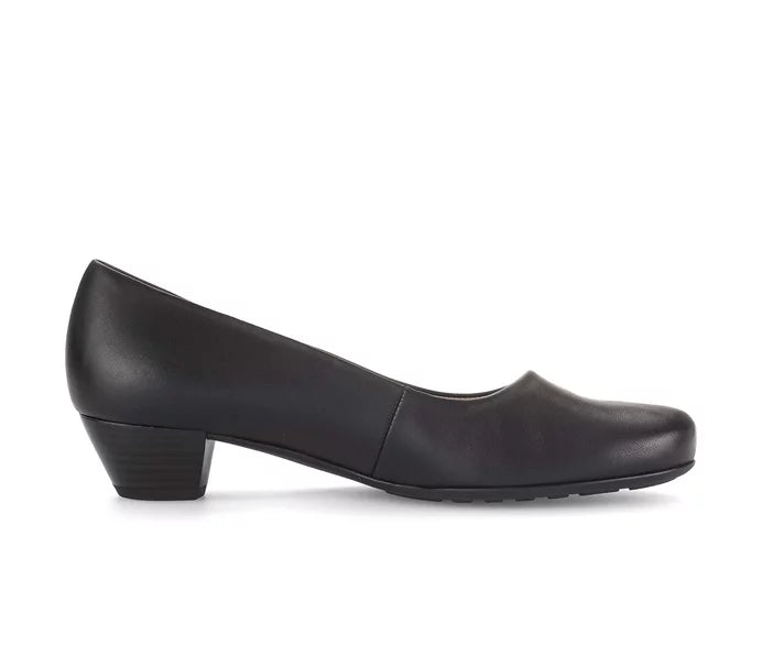 Olivia | Klassiska Svarta Pumps med Låg Klack 0