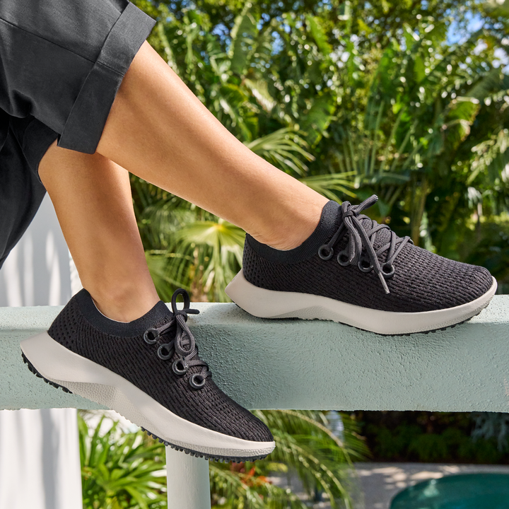 Olivia | Stickad Damsneaker med Greppsula för Vardagsbruk 2