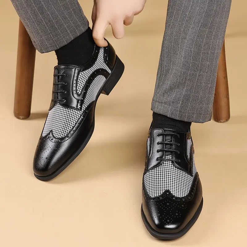 Oxford Skor för Män med Brogue Design och Vadderad Innersula | Tidlös Elegans för Affär och Fritid 0
