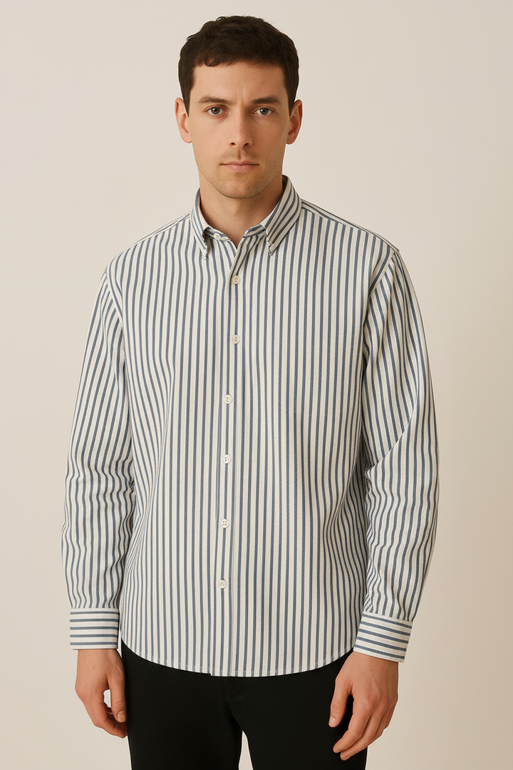 Randig Skjorta för Män med Button-Down Krage | Avslappnad Passform för Tidlös Stil 1