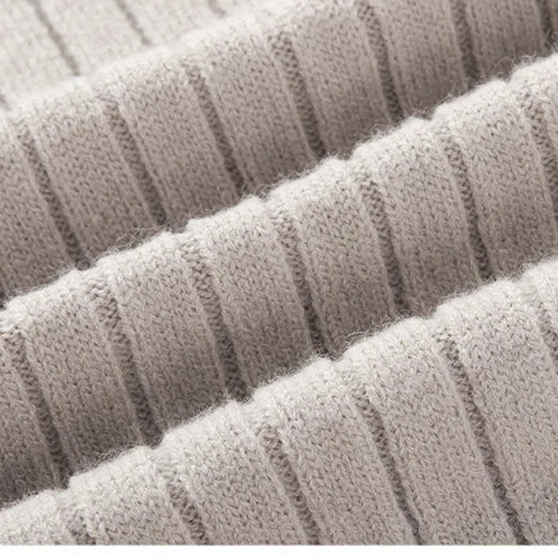 Ribbad Tröja med Halv Dragkedja för Män - Elegant Design för Mångsidig Stil 5