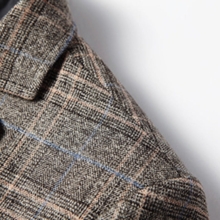 Skräddarsydd Slim Fit Blazer för Män med Guldbroderi | Elegant Kavaj för Formella Tillfällen 3