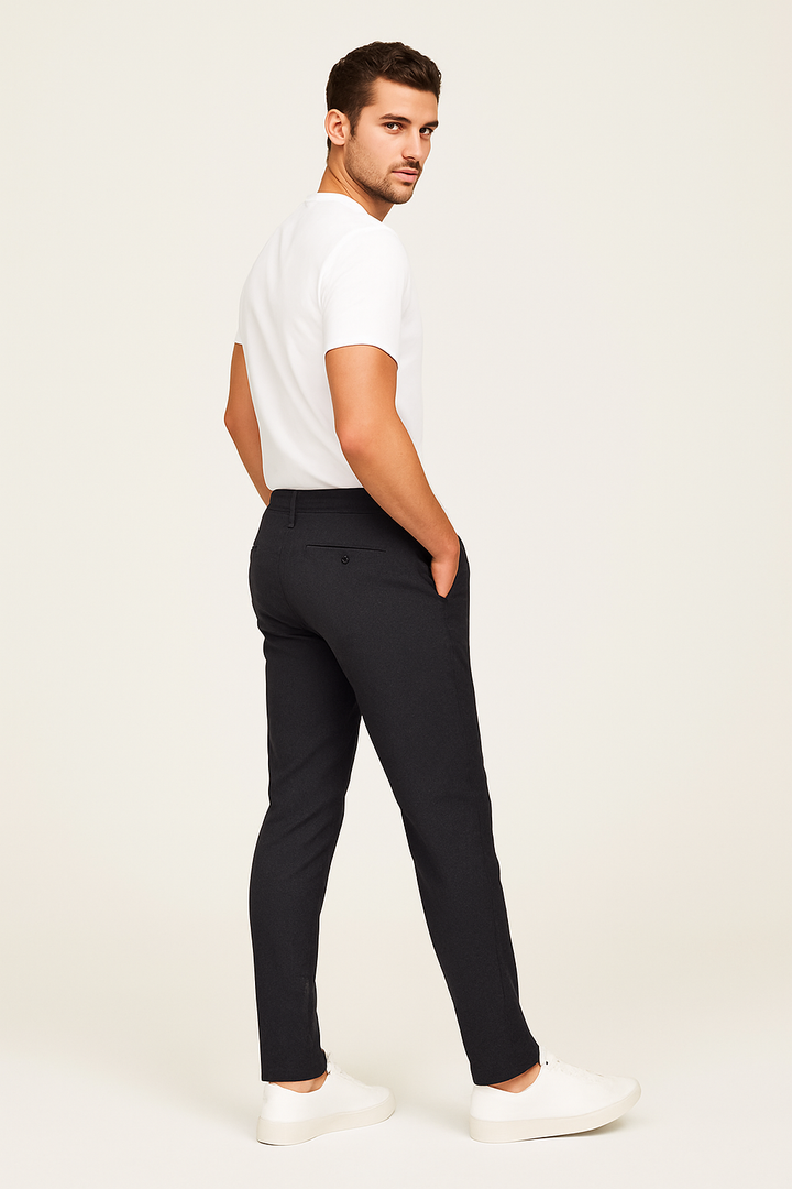 Skräddarsydda Byxor för Män med Platt Front | Elegant Design för Professionella Tillfällen 3