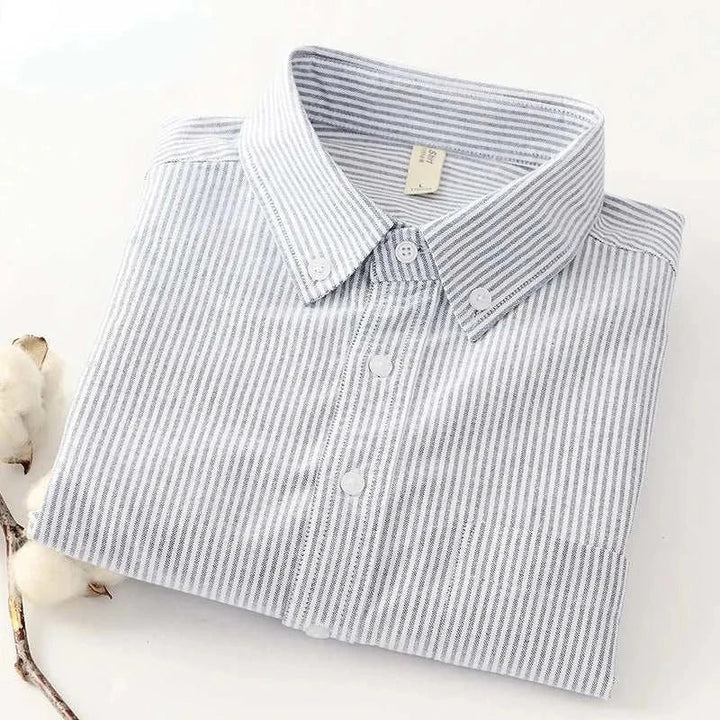 Slim Fit | Långärmad Skjorta med Knäppning i Ljusblått | Elegant och Bekväm för Vardagsbruk 8