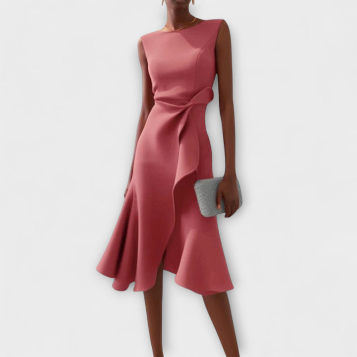 Sofia | Elegant Asymmetrisk Midiklänning Dam med Draperade Detaljer 1