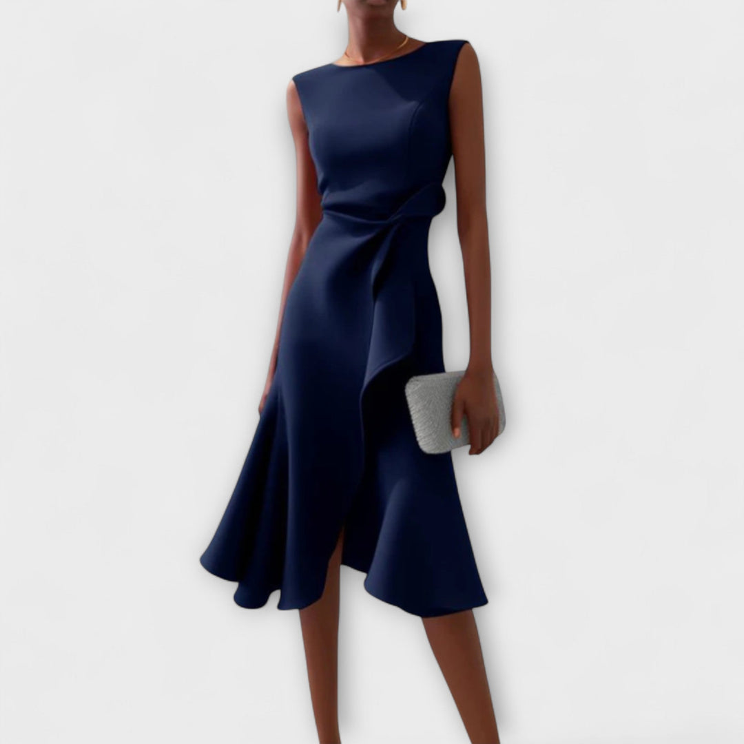 Sofia | Elegant Asymmetrisk Midiklänning Dam med Draperade Detaljer 4