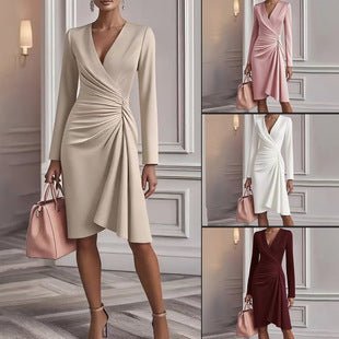 Sofia | Elegant Draperad Midiklänning Dam med V-Ringning och Långa Ärmar 4