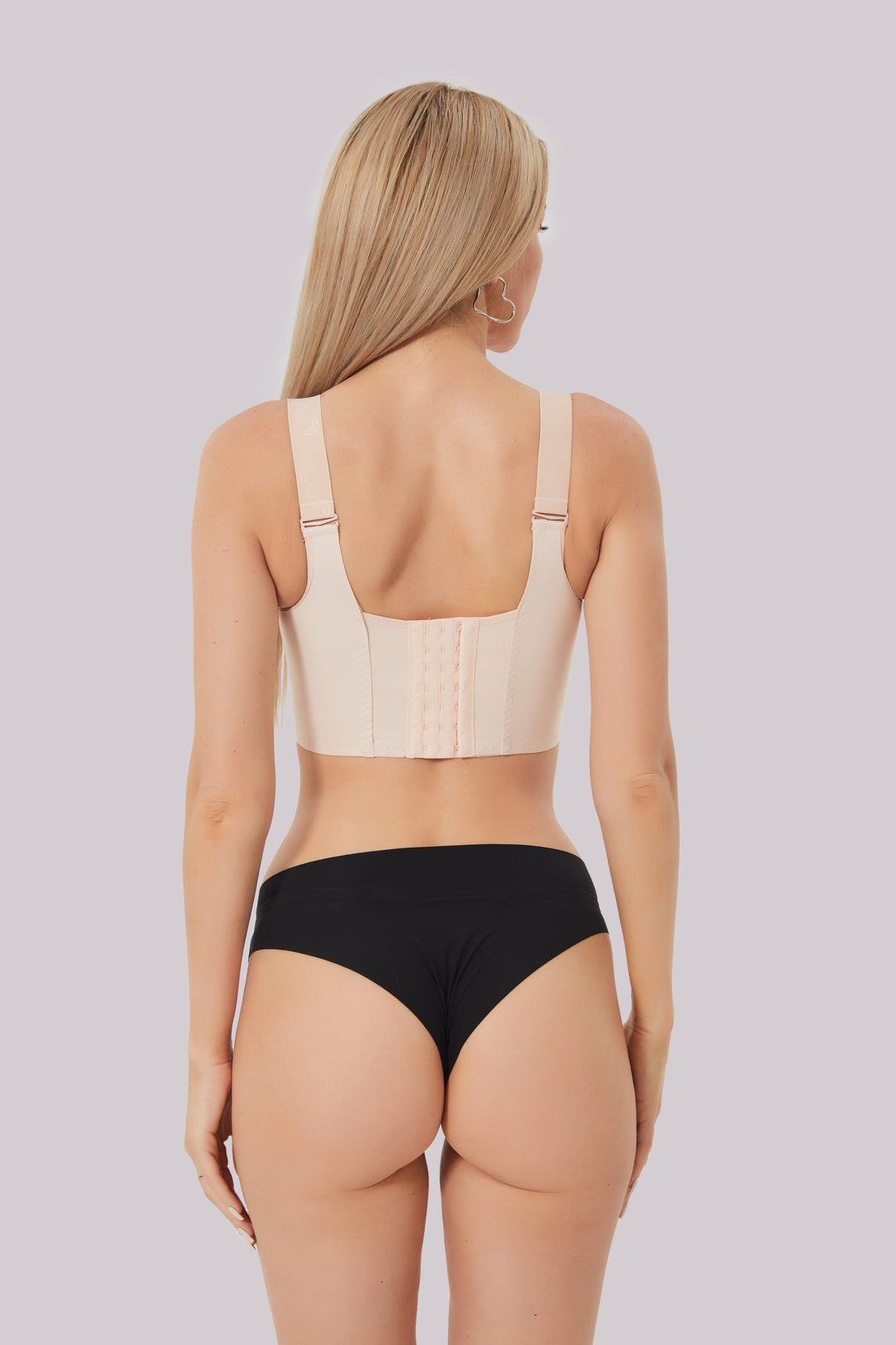 Sofia | Elegant Formande Push-Up Behå med Sömlös Design 8