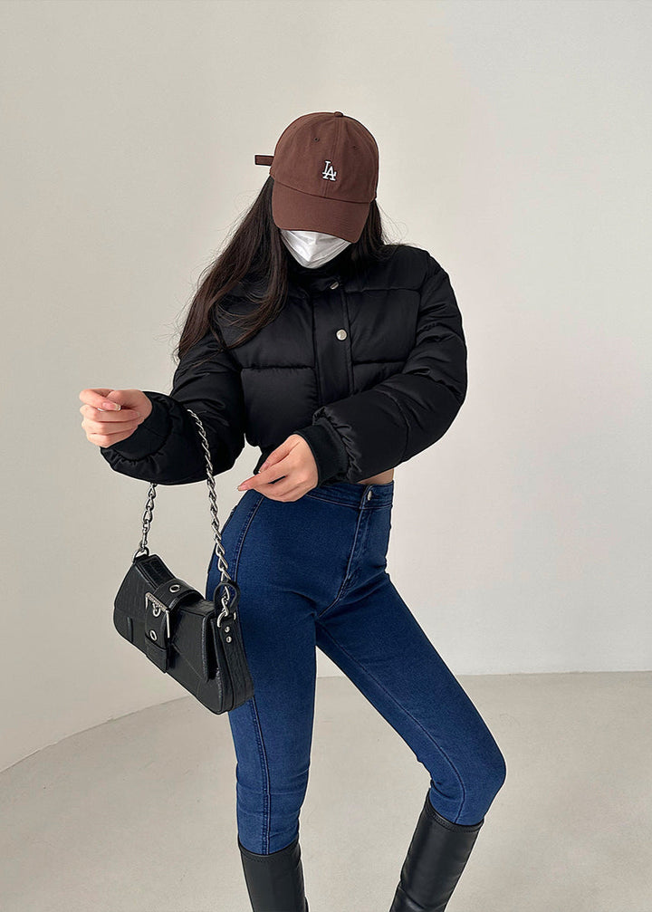 Sofia | Elegant Kort Vinterjacka med Ståkrage och Smal Passform 4