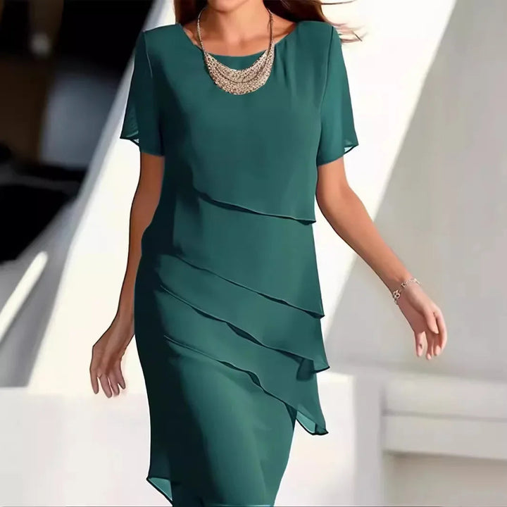 Sofia | Elegant Sommarklänning med Korta Ärmar och Asymmetrisk Design 0