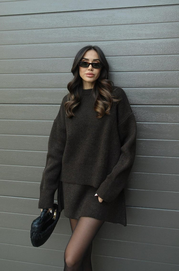 Sofia | Elegant Tvådelat Set Dam Kjol med Oversized Tröja 9