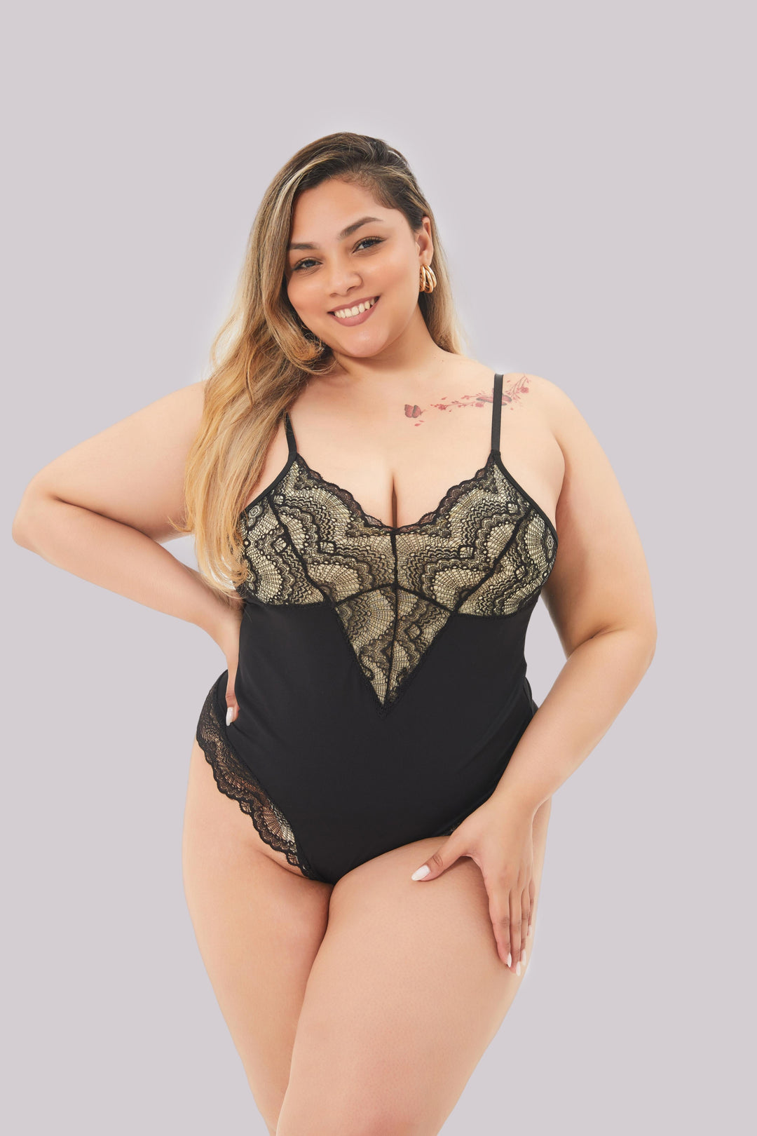 Sophia | Elegant Formande Spets Bodysuit 0