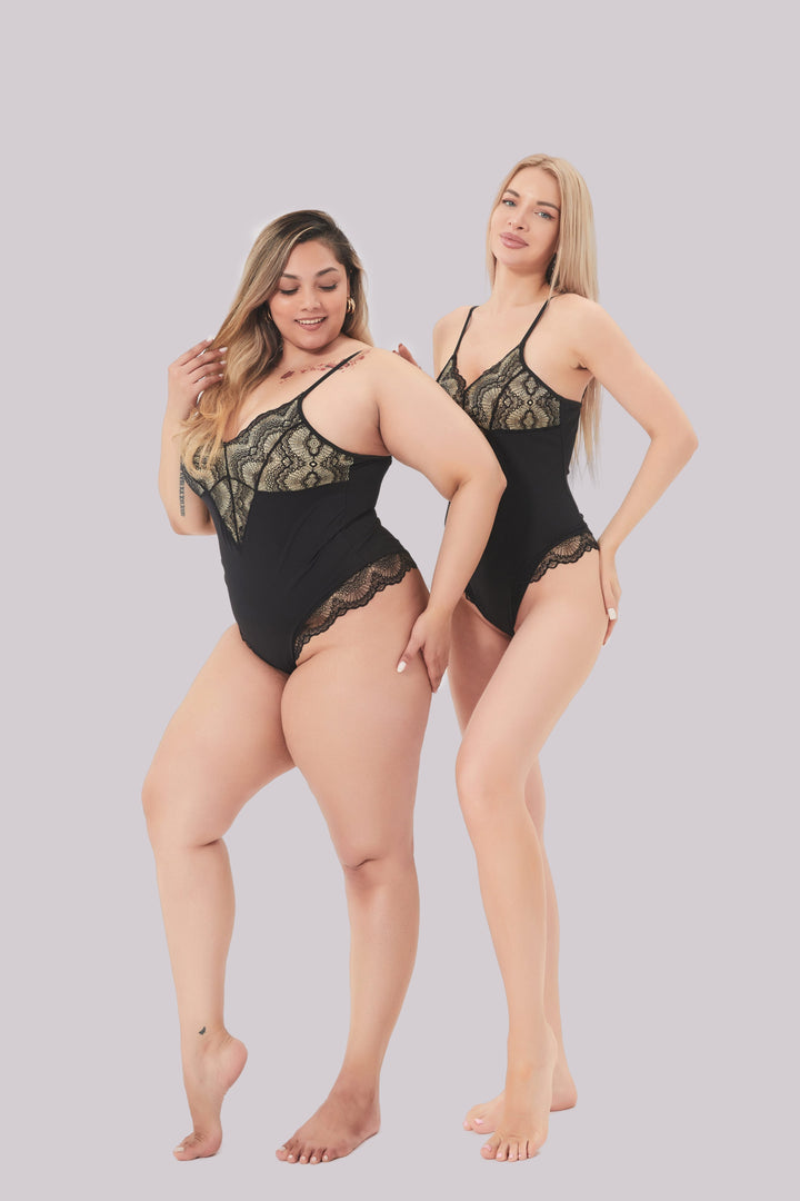 Sophia | Elegant Formande Spets Bodysuit 2