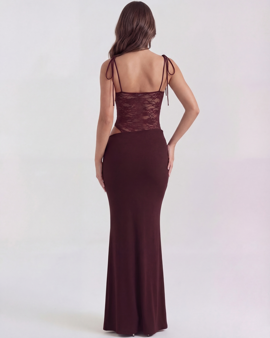 Sophia | Elegant Maxiklänning med Spetsdetaljer 7