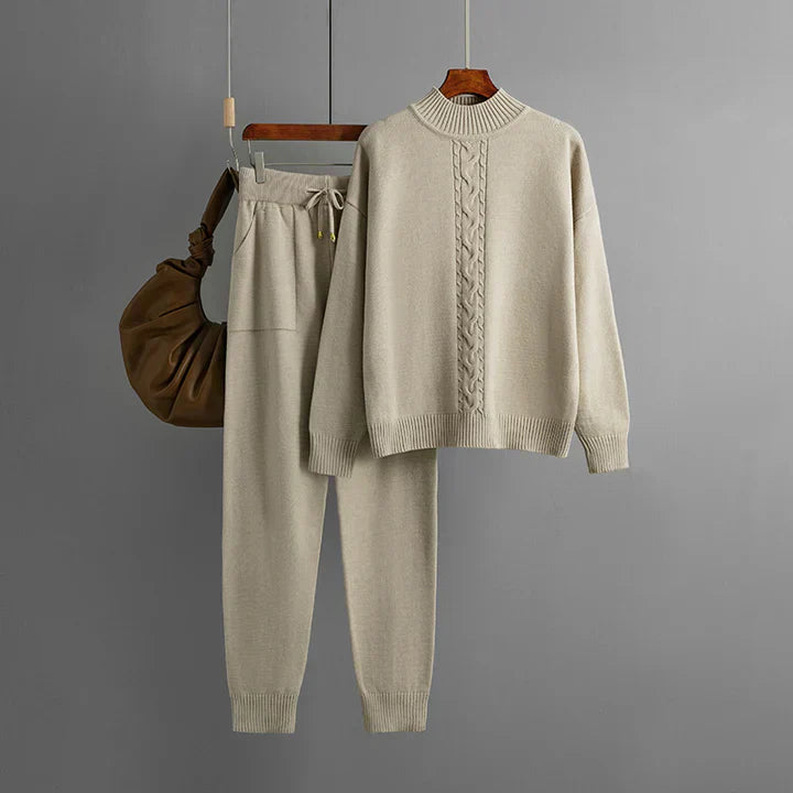 Sophia | Ribbed Winter Set with High Collar and Long Pants 2