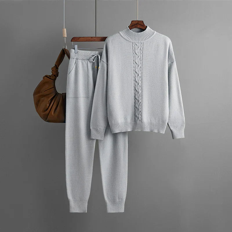 Sophia | Ribbed Winter Set with High Collar and Long Pants 3
