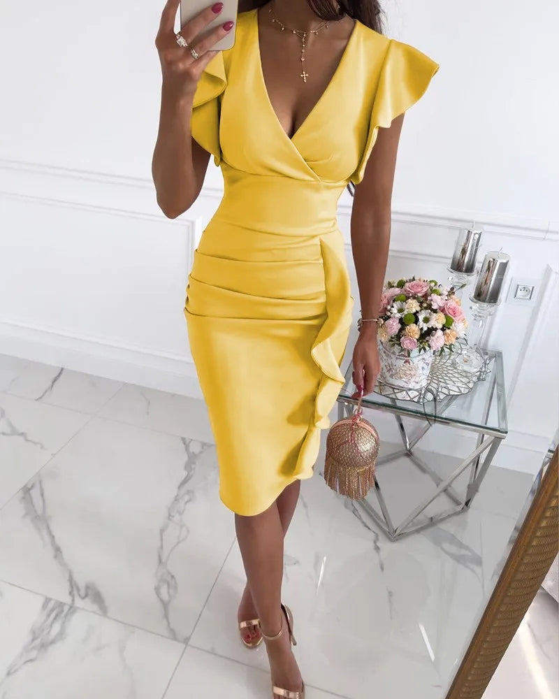 Sophie | Elegant Bodycon Klänning Dam med Fjärilsärmar och Volangkant 3