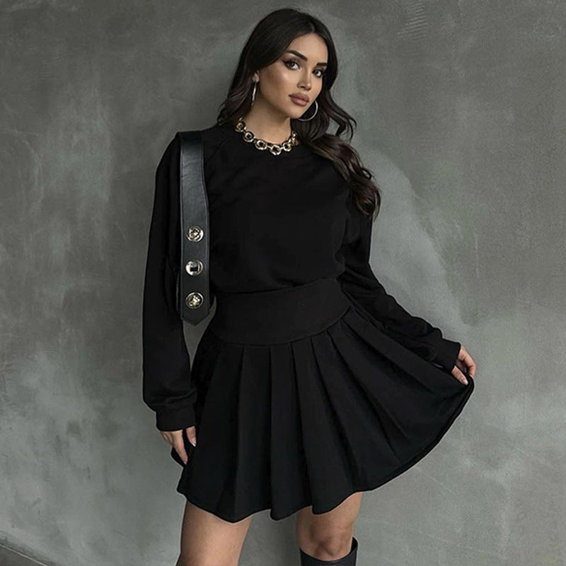 Sophie | Elegant Höstset Med Långärmad Tröja Och Plisserad Kjol 1