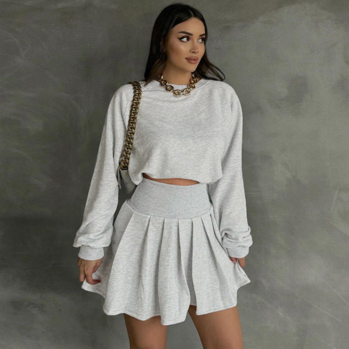 Sophie | Elegant Höstset Med Långärmad Tröja Och Plisserad Kjol 2