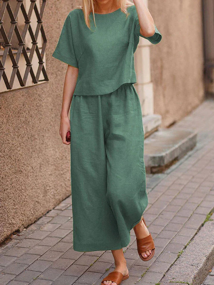 Sophie | Elegant Lätt Sommarset Med T-shirt Och Vida Byxor 4