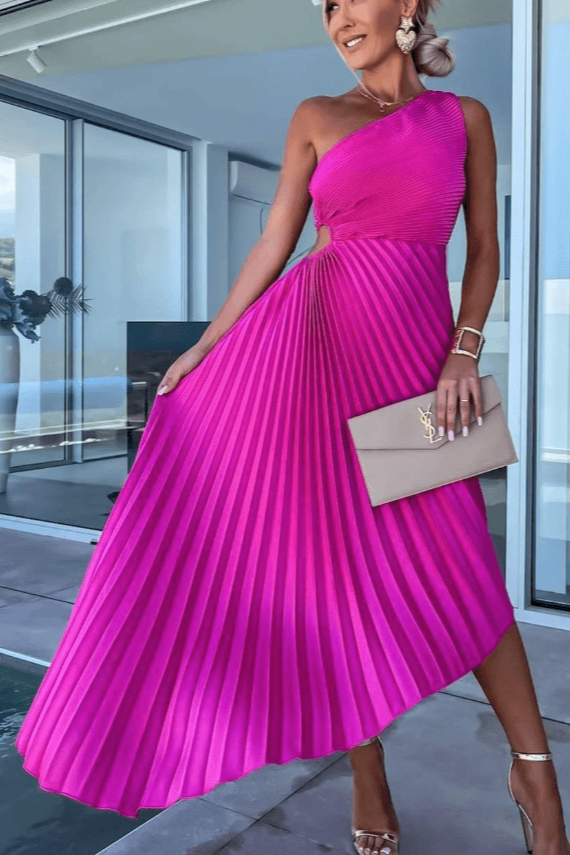 Sophie | Elegant One Shoulder Sommarklänning med Plisserad Kjol 2
