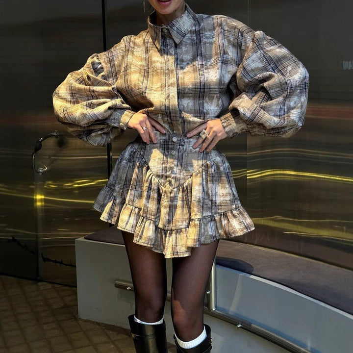 Sophie | Elegant Rutig Kostym Set Dam Med Volangärmar 0