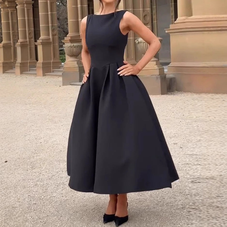Sophie | Elegant Svart Ärmlös Sommarklänning för Midsommar 0
