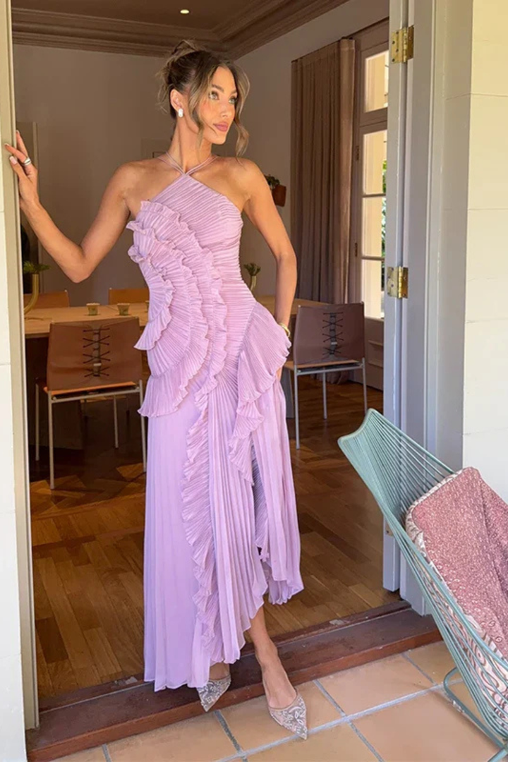 Sophie | Elegant Svart Halterneck Maxiklänning med Volanger 4