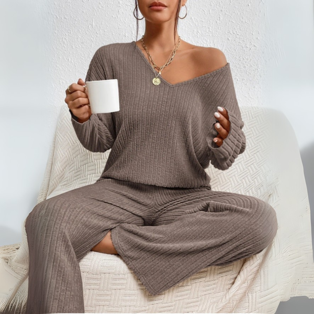 Sophie | Elegant V-Neck Loungewear Set För Damer 7