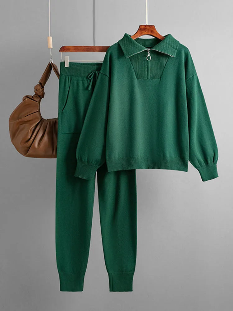 Sophie | Trendigt Stickat Loungeset med Pullover och Taperade Joggers 2
