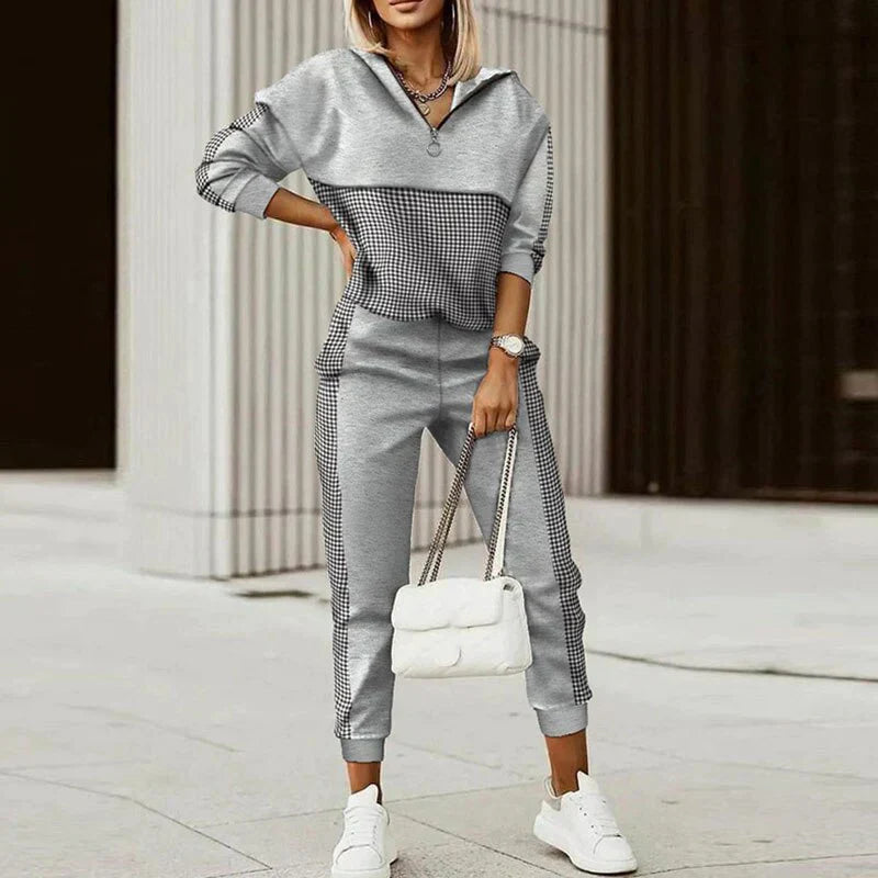 Stilrent Träningsset | Tvådelad Outfit med Mönstrad Luvtröja och Byxor | Bekväm och Mångsidig för Aktiv Livsstil 3
