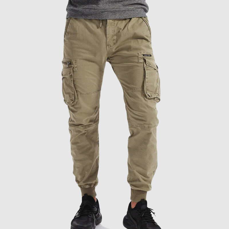 Urban Style | Cargo Byxor för Män med Elastisk Ankelribb | Funktionella Lastfickor för Bekväm Användning 2