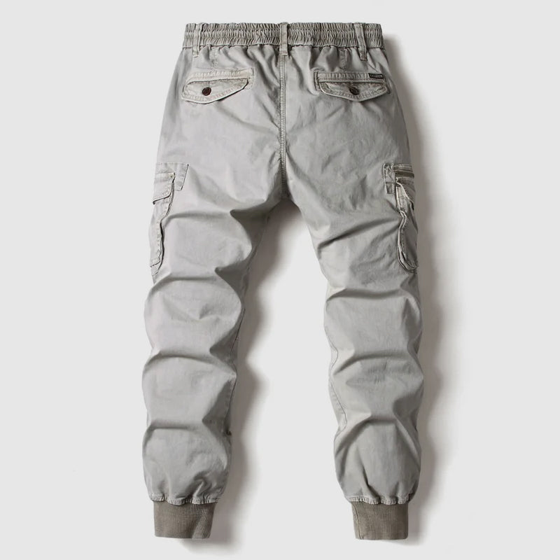 Urban Style | Cargo Byxor för Män med Elastisk Ankelribb | Funktionella Lastfickor för Bekväm Användning 5