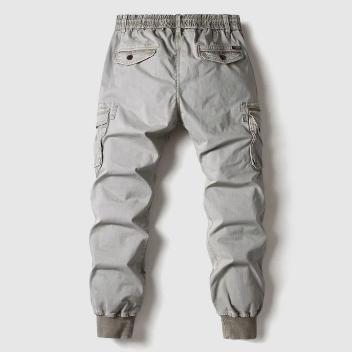 Urban Style | Cargo Byxor för Män med Elastisk Ankelribb | Funktionella Lastfickor för Bekväm Användning 5
