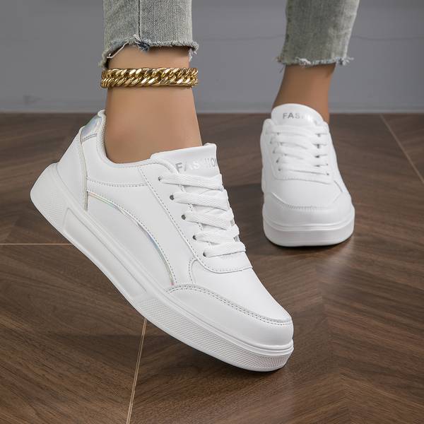 Vita Sneakers för Kvinnor med Ortopediskt Stöd och Metalliska Accenter | Elegant Design för Komfort och Stil 2