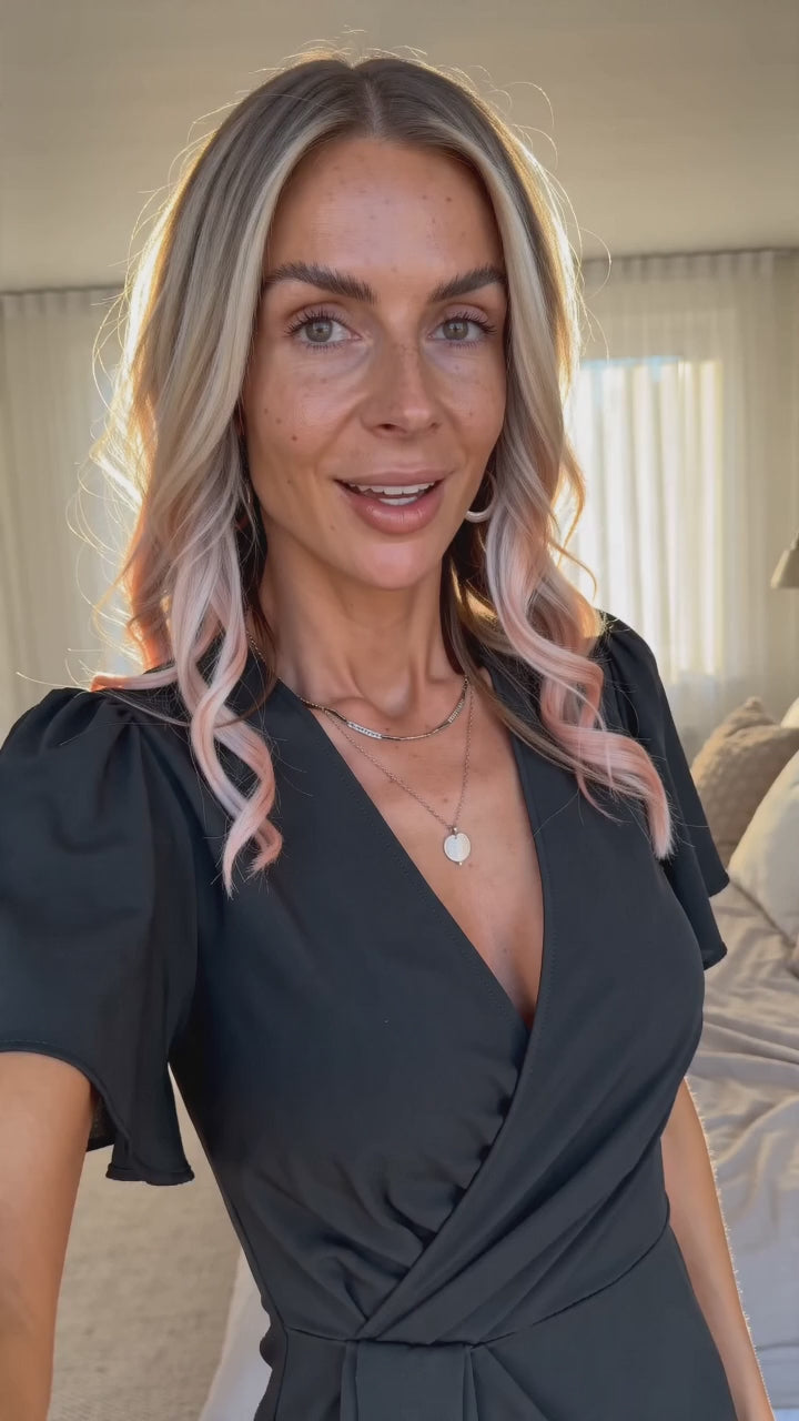 Olivia | Elegant Slim Fit Vårklänning Med Böljande Ärmar
